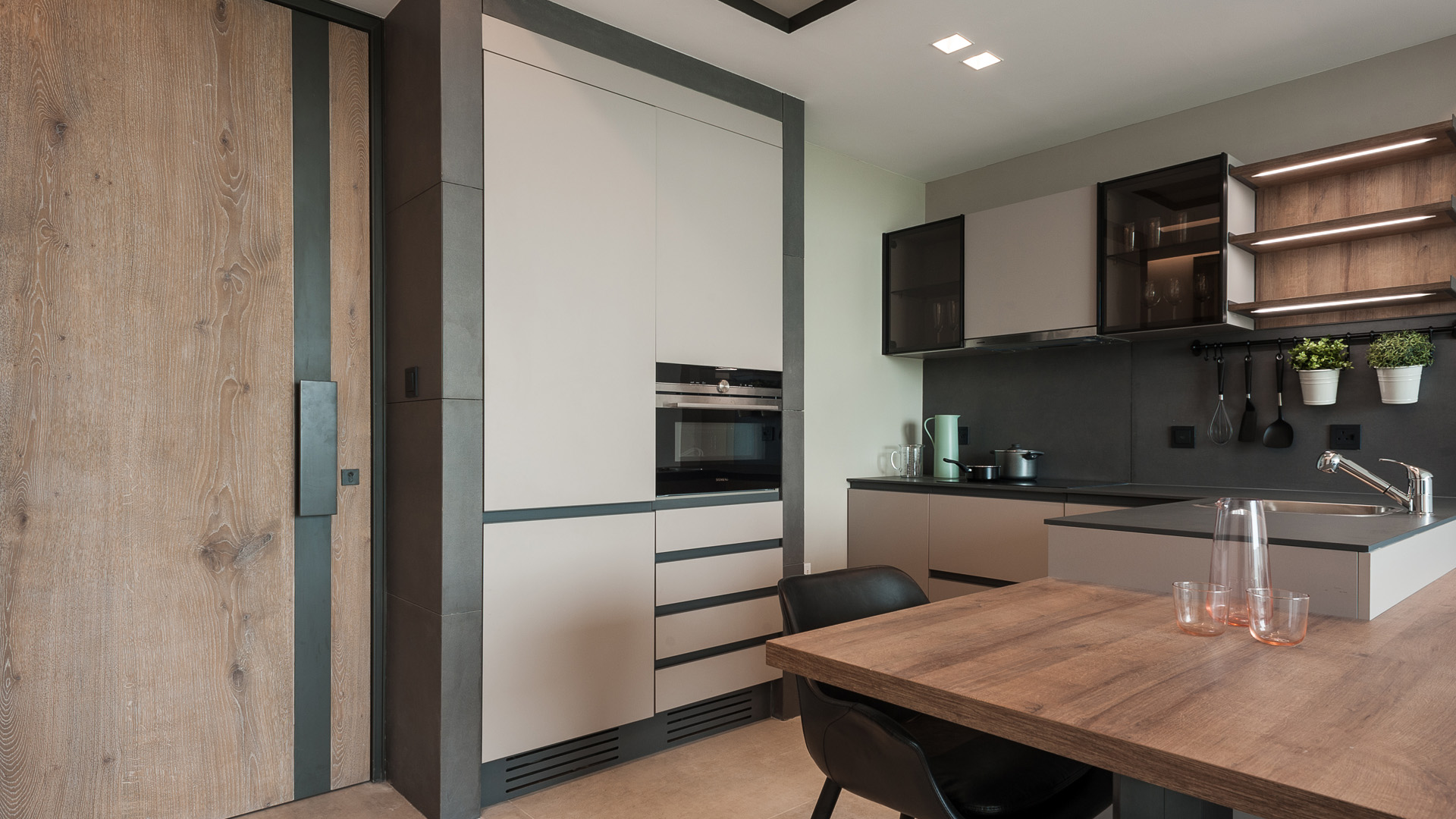 The Terraces Meydan ‘Modern Minimalistic’ Kitchen 